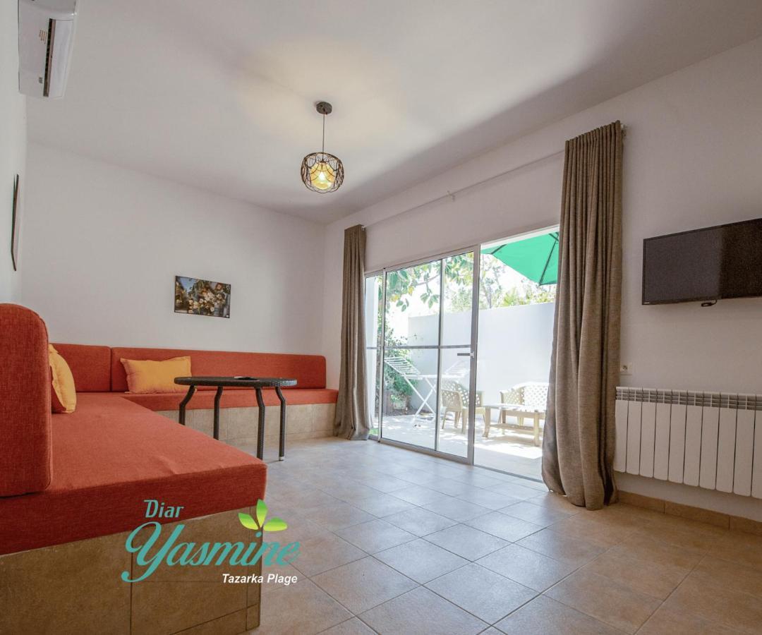 Diar Yasmine Hotel Tazarka Bagian luar foto