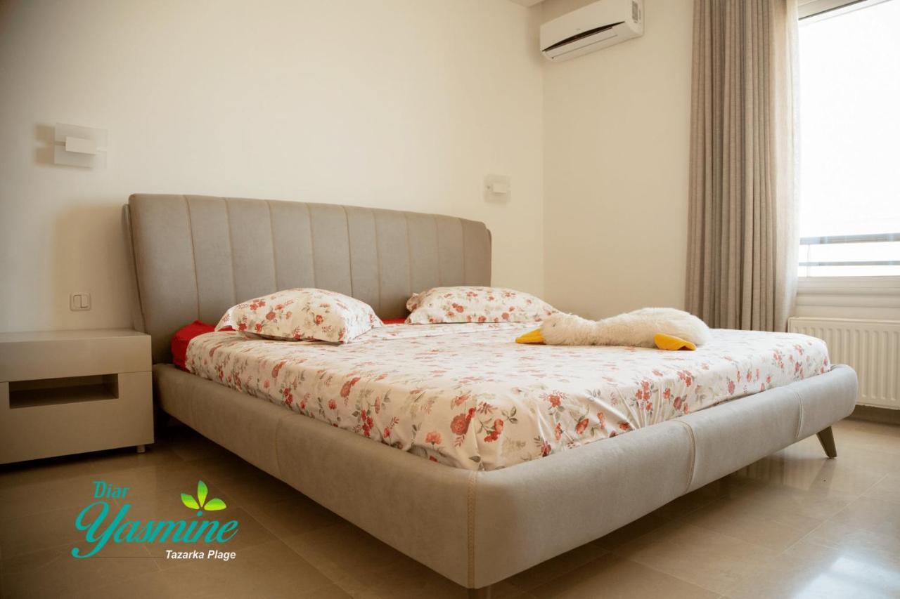 Diar Yasmine Hotel Tazarka Bagian luar foto