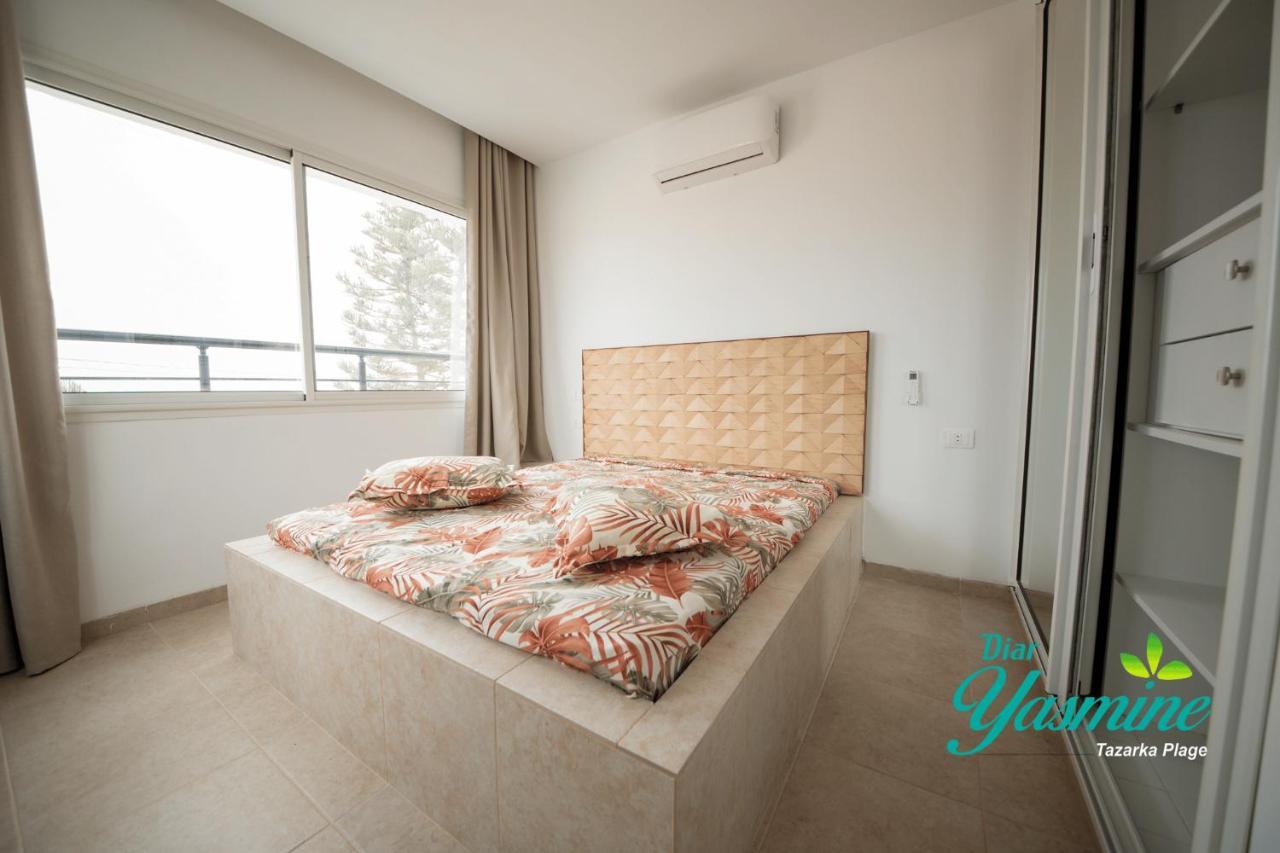 Diar Yasmine Hotel Tazarka Bagian luar foto