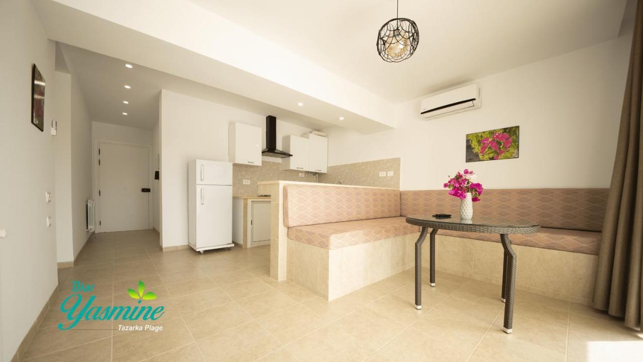 Diar Yasmine Hotel Tazarka Bagian luar foto